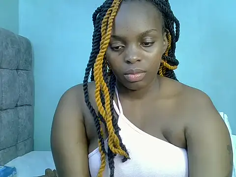 Snapshot of freaky_j_ chatting on February 2025 12:33:02 PM freaky j  online show from February 2025 12:33:02 PM