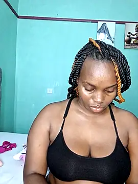 Snapshot of freaky_j_ chatting on March 2025 11:24:02 PM freaky j  online show from March 2025 11:24:02 PM