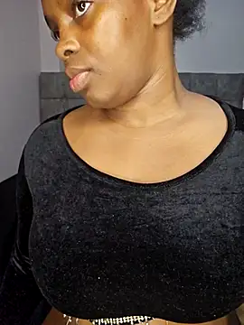 freaky j  online show from December 2025 07:46:02 PM