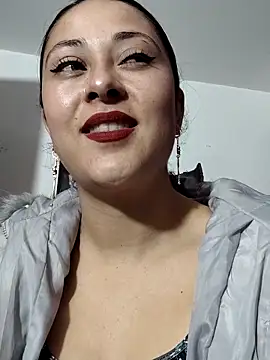 Snapshot of LisbethMoore_ chatting on May 2026 10:15:02 PM LisbethMoore online show from May 2026 10:15:02 PM