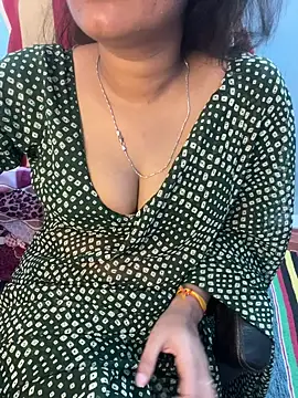 Snapshot of Spicy_sari_girl chatting on July 2026 04:42:02 AM Spicy sari girl online show from July 2026 04:42:02 AM