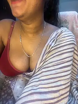 Snapshot of Spicy_sari_girl chatting on November 2025 03:10:02 AM Spicy sari girl online show from November 2025 03:10:02 AM