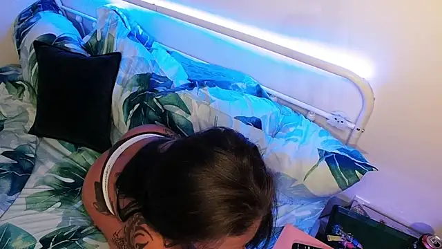 the naked siren online show from January 2026 11:47:01 AM