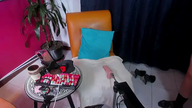 BrendaSex Hot online show from November 2025 07:19:01 PM