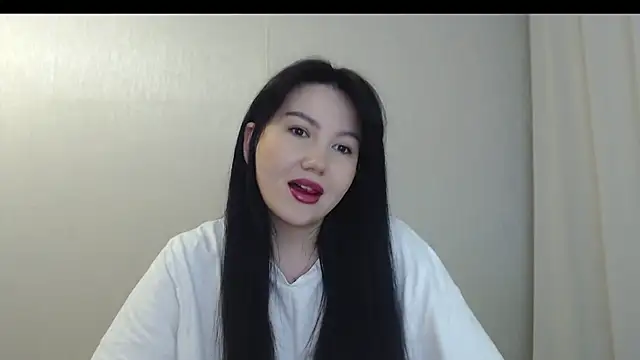 AlexaCruze online show from October 2025 03:55:01 PM