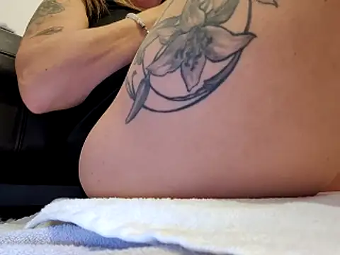 sweethotmilf888 online show from March 2026 03:28:03 PM