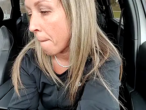 sweethotmilf888 online show from March 2026 01:01:01 PM