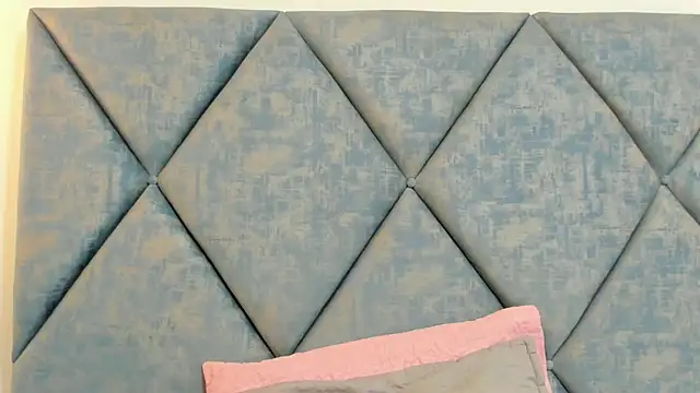 Snapshot of FreyaMoller chatting on June 2026 07:30:01 PM FreyaMoller online show from June 2026 07:30:01 PM