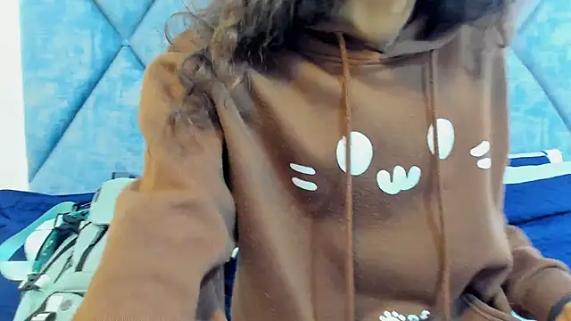 FreyaMoller online show from February 2026 07:32:02 PM