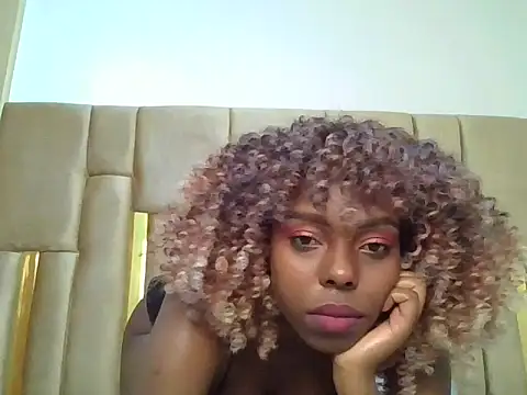 Snapshot of naughty_ebony-queen chatting on May 2026 10:19:02 AM naughty ebony-queen online show from May 2026 10:19:02 AM