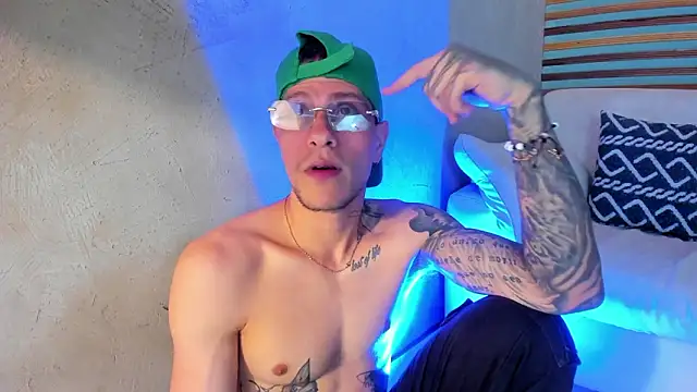 french sexx online show from February 2026 07:11:01 PM