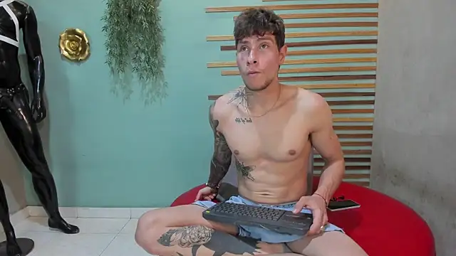 french sexx online show from November 2025 07:17:02 PM