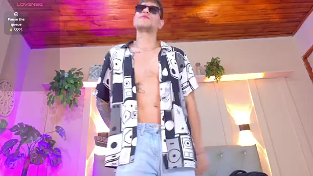 french sexx online show from September 2025 07:18:01 PM