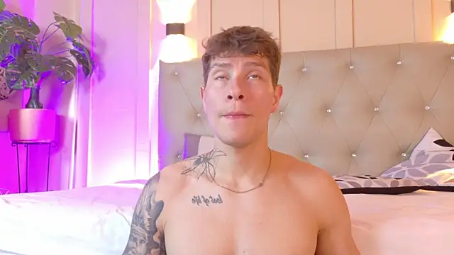 french sexx online show from October 2025 08:28:01 PM