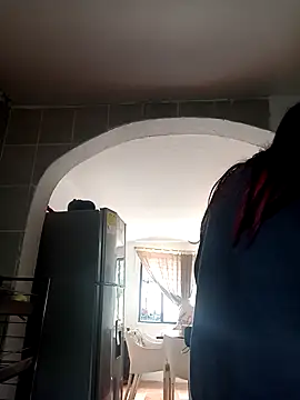 Hanha00 online show from December 2025 04:20:02 PM