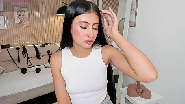 Snapshot of RACHEL_EV chatting on December 2025 05:40:02 AM RACHEL EV online show from December 2025 05:40:02 AM