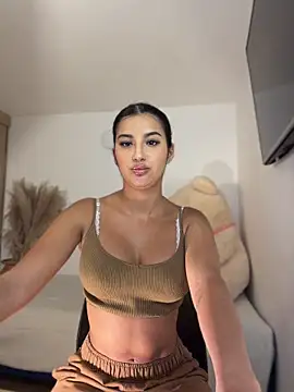 Kimm khalifa online show from April 2026 01:54:02 AM