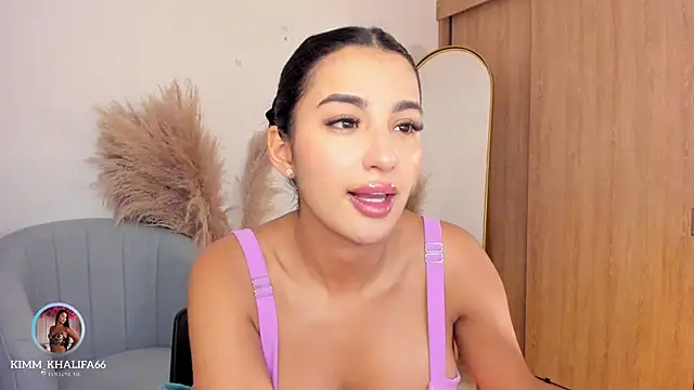 Kimm khalifa online show from November 2025 02:39:01 AM