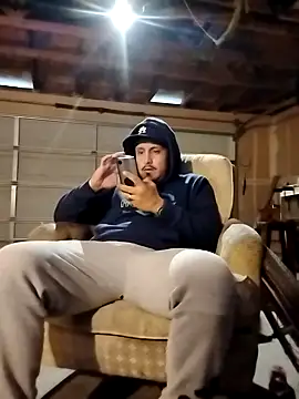 Snapshot of HORNYJROD123 chatting on December 2025 04:27:01 PM HORNYJROD123 online show from December 2025 04:27:01 PM