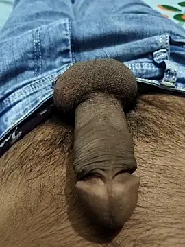 PAWARXX 0 online show from October 2025 06:18:01 PM