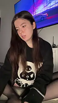 Kimi Ass online show from February 2026 01:30:02 AM