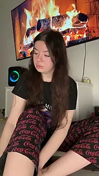 Kimi Ass online show from March 2026 01:01:02 AM