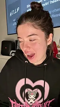 Kimi Ass online show from November 2025 06:41:02 PM