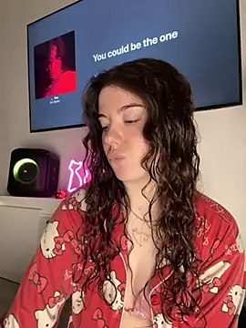 Kimi Ass online show from November 2025 01:58:01 PM