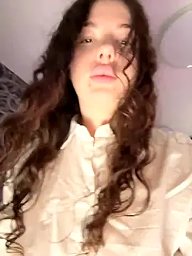 Kimi Ass online show from November 2025 01:31:02 AM