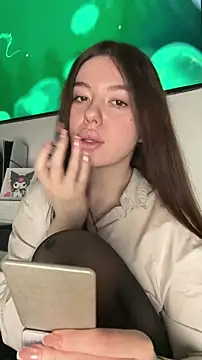 Kimi Ass online show from April 2026 11:28:02 AM