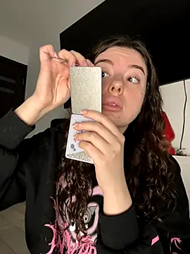 Kimi Ass online show from November 2025 11:16:02 AM