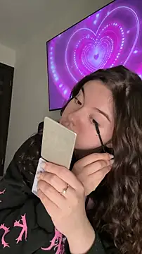 Kimi Ass online show from January 2026 12:58:02 AM