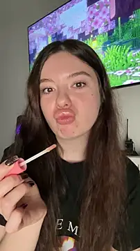 Kimi Ass online show from March 2026 11:36:02 AM