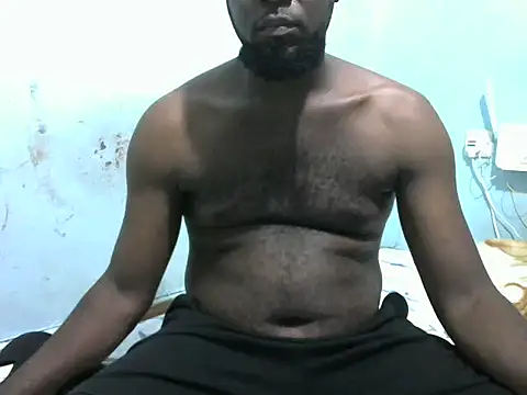 spicy-paul online show from November 2025 04:55:02 PM