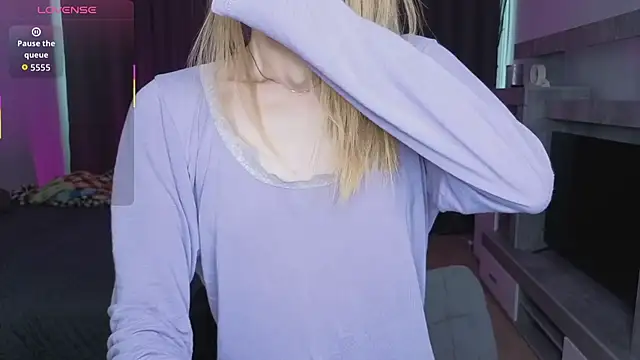 Elis Fox online show from March 2026 11:10:01 AM