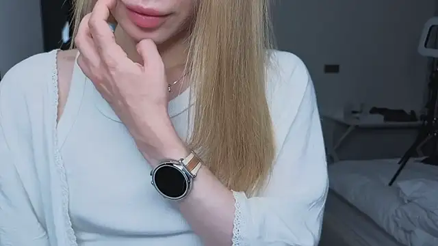 Elis Fox online show from January 2026 09:04:01 AM