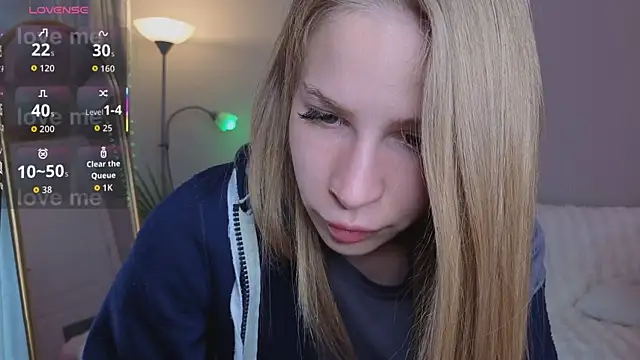 Elis Fox online show from May 2026 11:08:01 AM