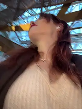 Snapshot of Times__Square chatting on February 2025 05:15:01 AM Times Square online show from February 2025 05:15:01 AM