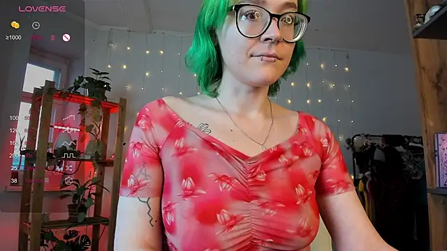 Snapshot of alisahug chatting on March 2025 07:41:01 AM alisahug online show from March 2025 07:41:01 AM