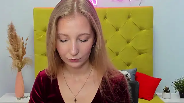 LolaWilsons online show from January 2026 09:35:02 AM