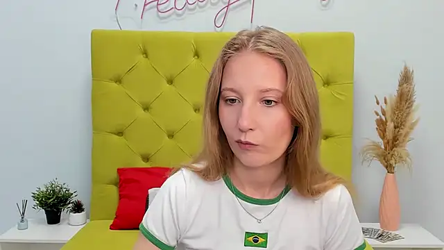 LolaWilsons online show from May 2026 08:10:02 AM