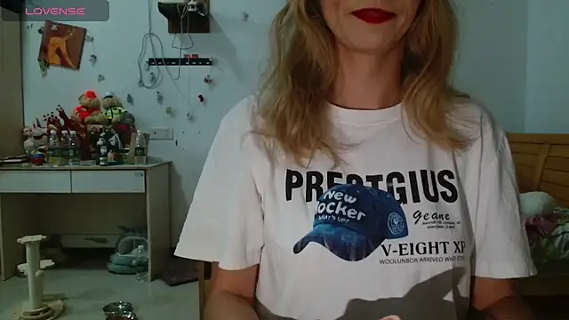 RexaRoberts online show from June 2026 02:00:01 PM