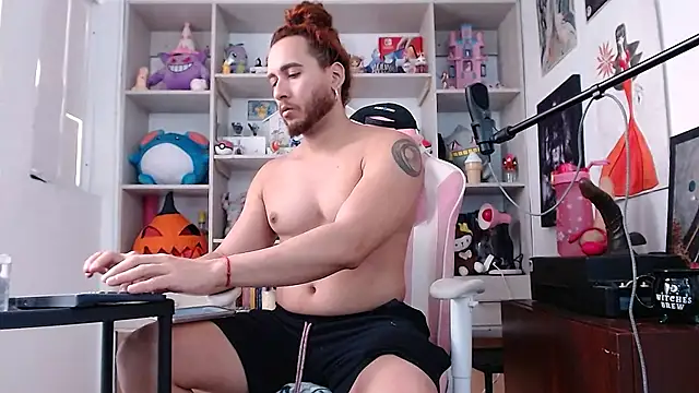 Snapshot of Sodom_333 chatting on February 2025 03:09:02 PM Sodom 333 online show from February 2025 03:09:02 PM