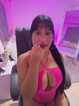 AshleyFerrer online show from November 2025 02:43:01 PM