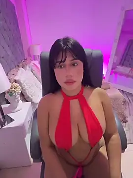 AshleyFerrer online show from November 2025 01:05:01 PM