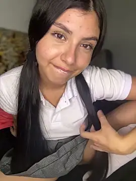 hurrem 18 online show from February 2026 11:00:02 PM