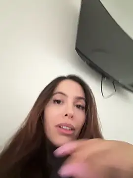 Amber Rush  online show from October 2025 08:17:02 PM