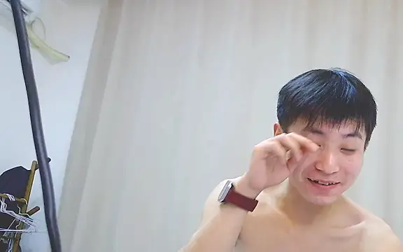 Snapshot of ace2p chatting on November 2025 04:12:01 PM ace2p online show from November 2025 04:12:01 PM