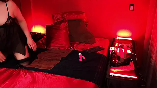 JenniferCD online show from February 2026 07:21:02 PM