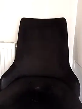 khaaleesiii online show from April 2026 08:38:01 AM